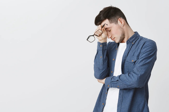 ¿Es normal sentir mareo con gafas nuevas?