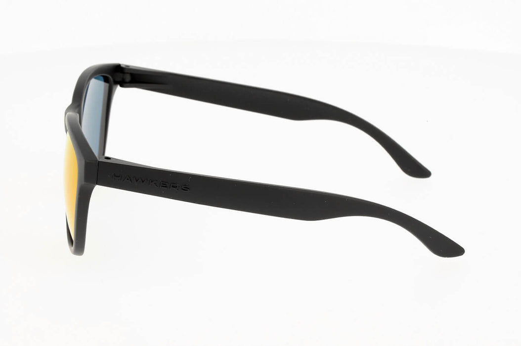 Vista3 - Gafas de Sol Hawkers O18TR48 Unisex Color Negro